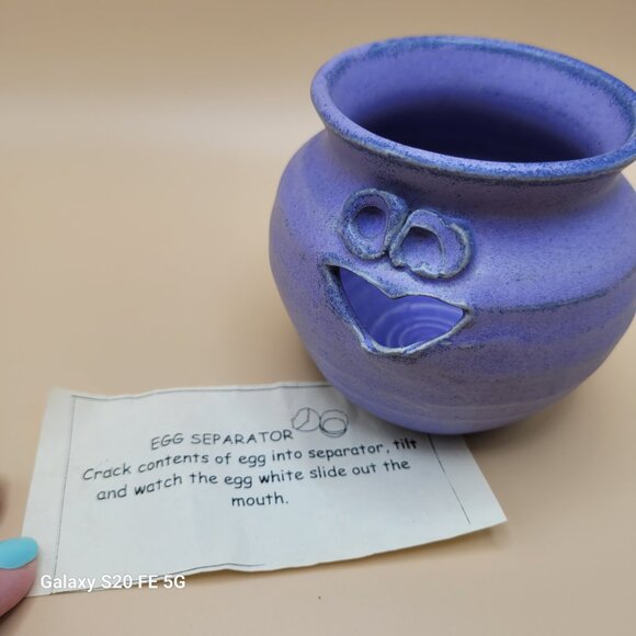 Studio Pottery Face Vase Pot Vessel Smiling Face Hand Made Egg Separator - Picture 2 of 11